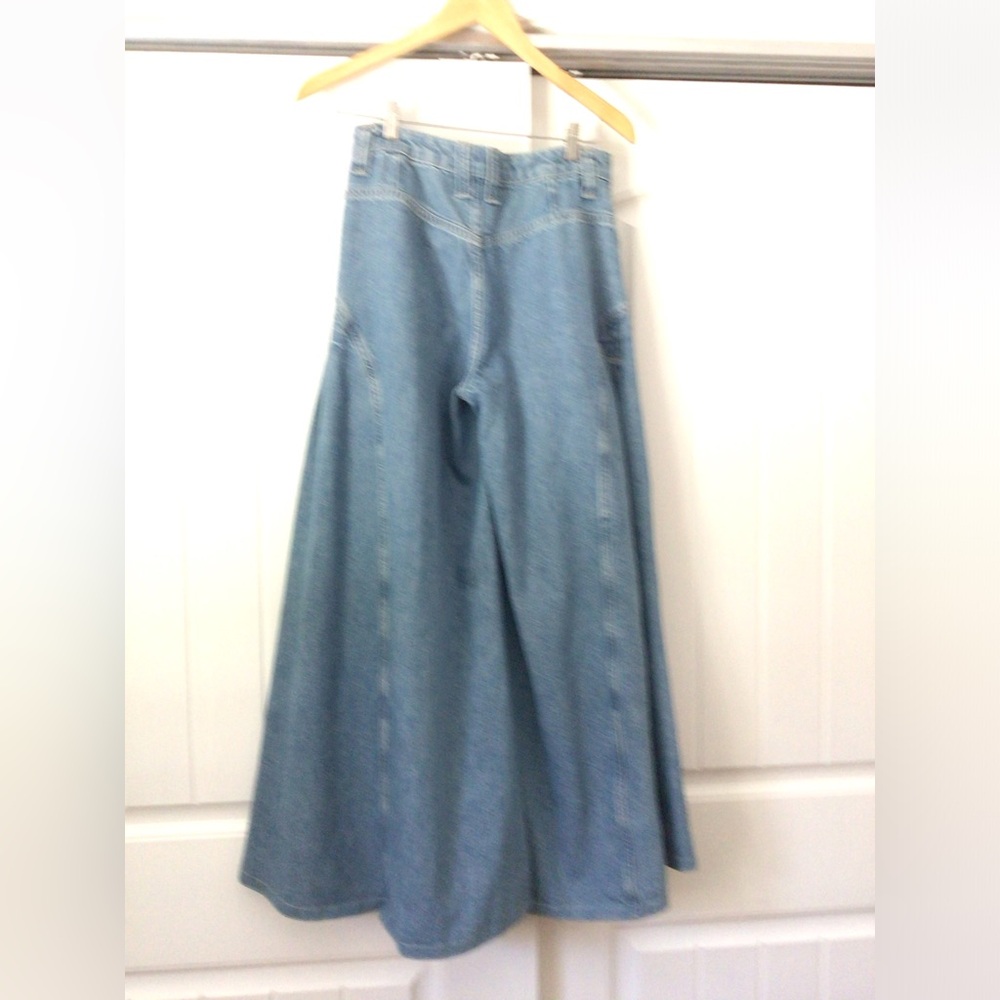 We the Free Pandora Wide-Leg
Blue Jeans size 26 - Picture 12 of 16